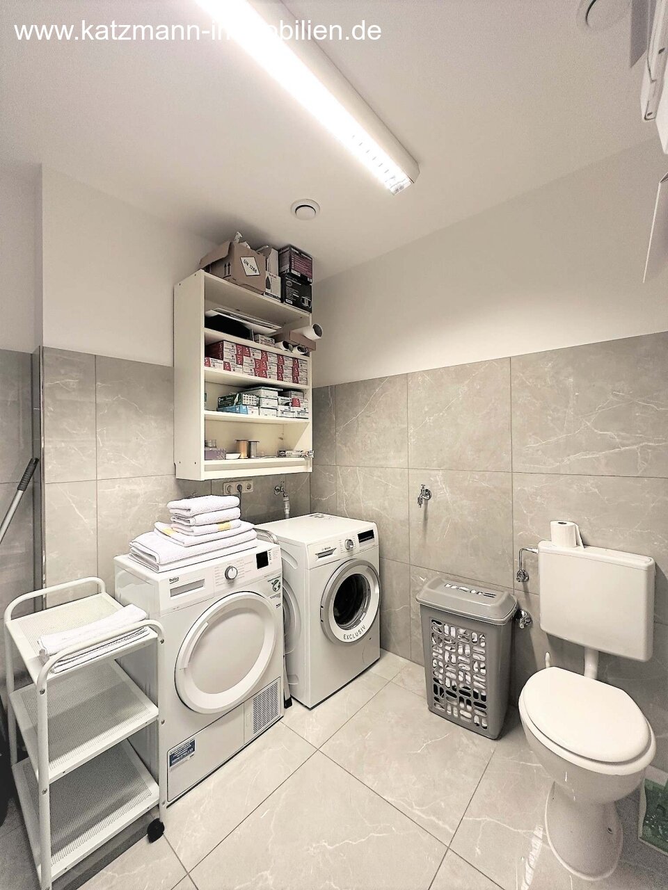 Existenzgründung/Geschäftserweiterung: Voll ausgestatteter Schönheitssalon in bester Lage, hochwertiges Inventar inklusive!