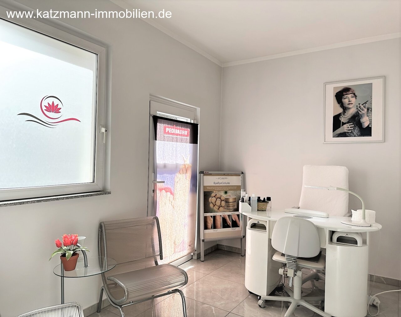 Existenzgründung/Geschäftserweiterung: Voll ausgestatteter Schönheitssalon in bester Lage, hochwertiges Inventar inklusive!