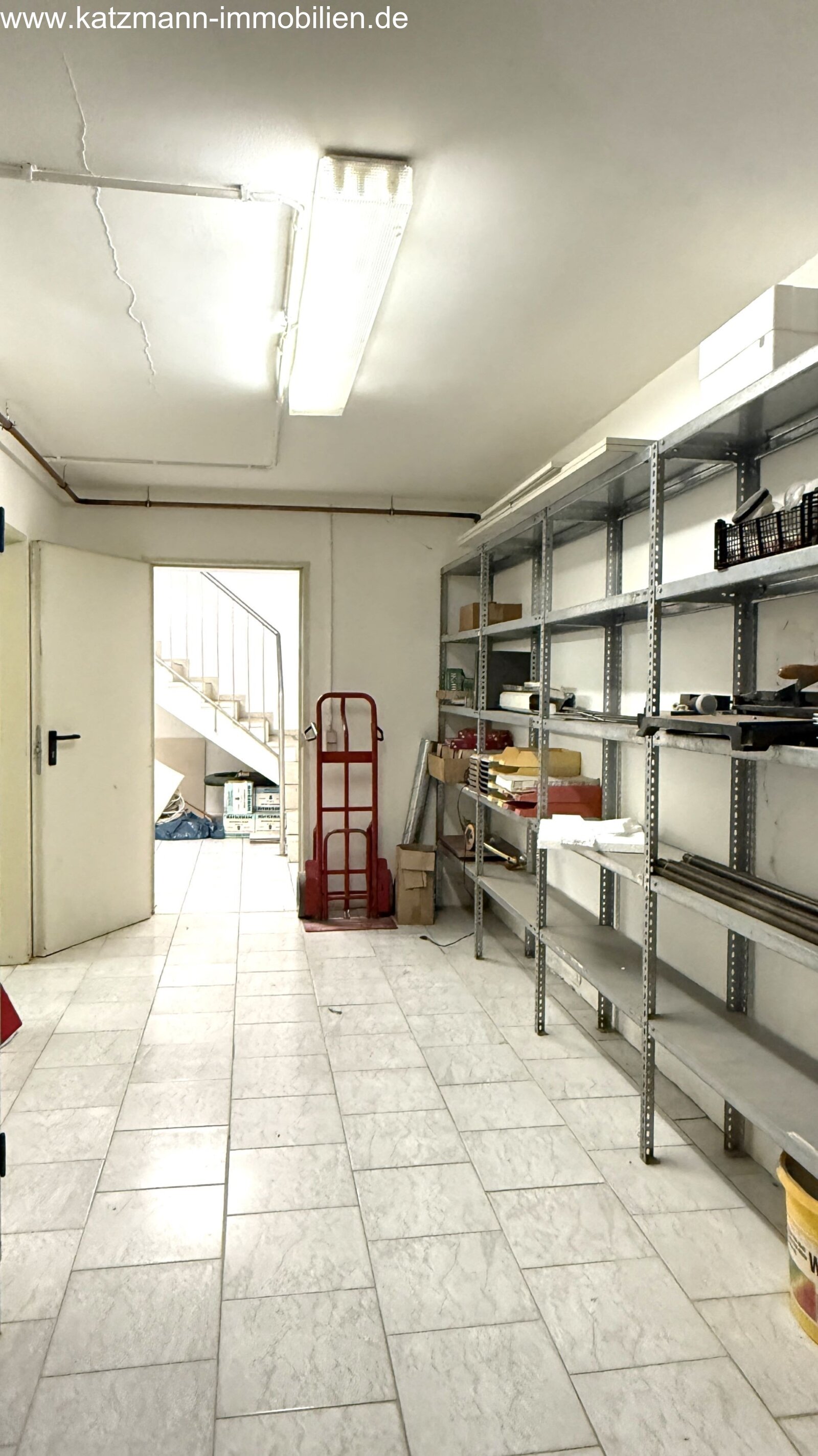 Büroeinheiten und Hallenflächen in Erftstadt-Liblar zu vermieten