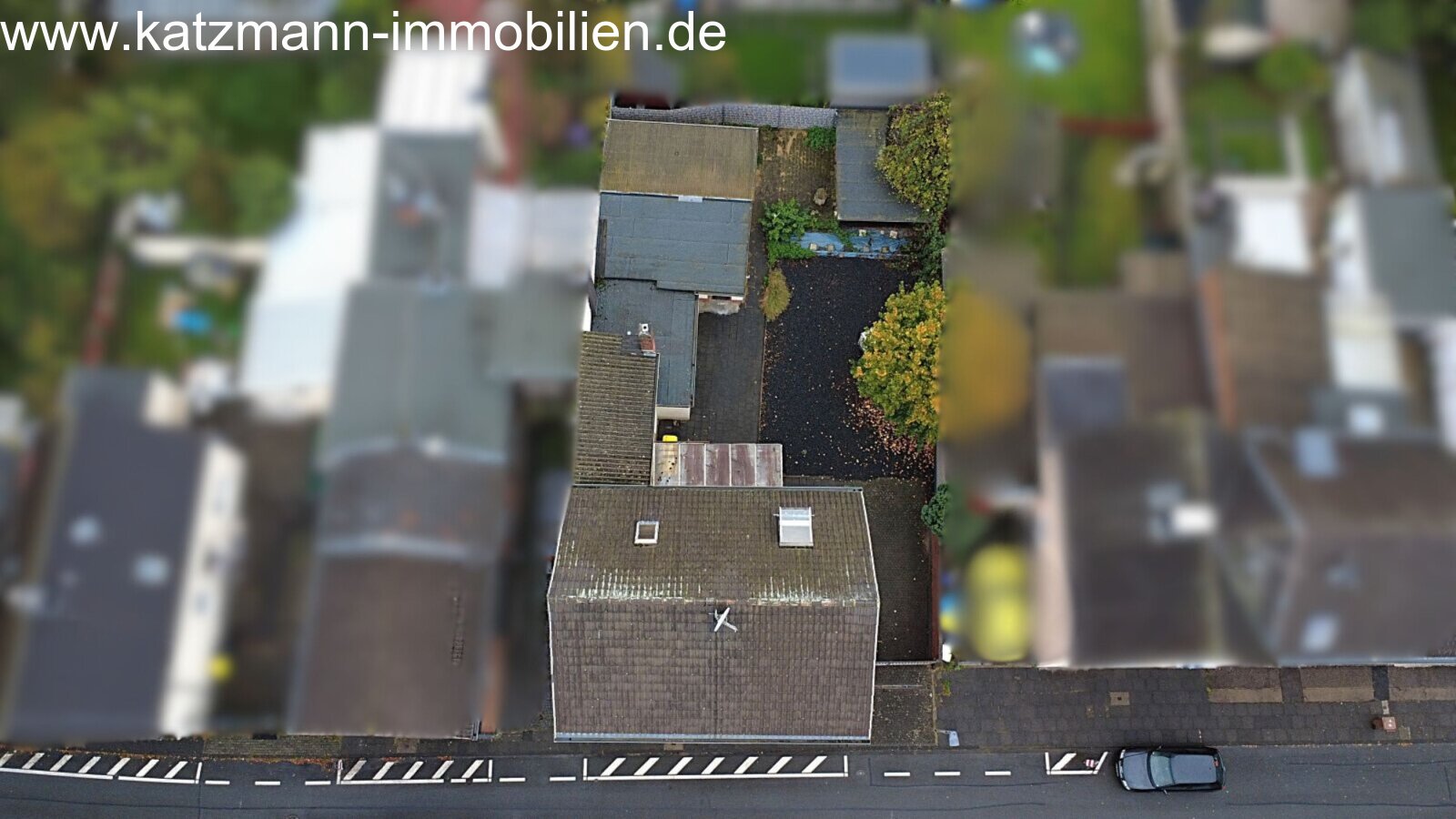 Büro-/Wohnhaus inkl. Anbau u. großen Innenhof zu verkaufen