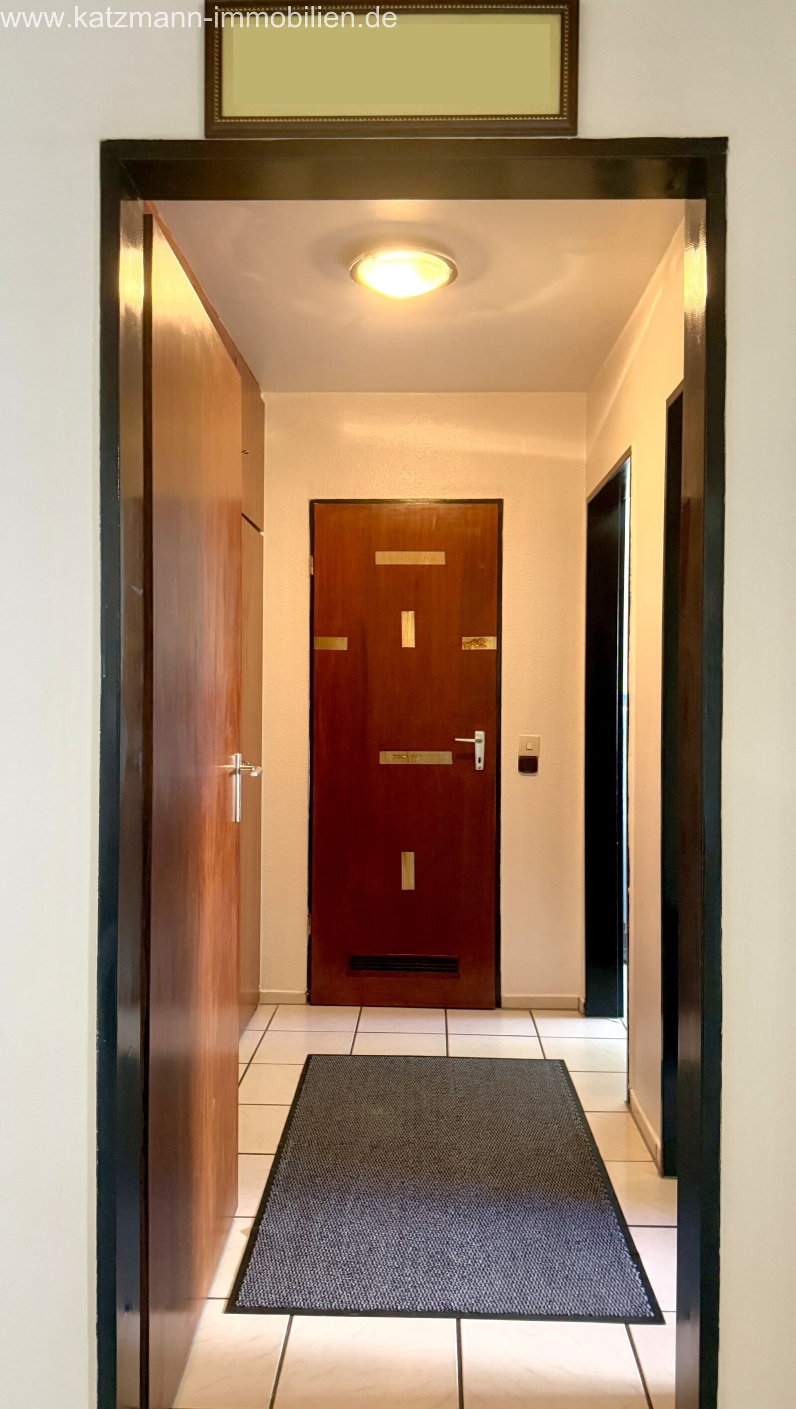 Charmante 3-Zimmer-Eigentumswohnung mit großem Balkon zu verkaufen