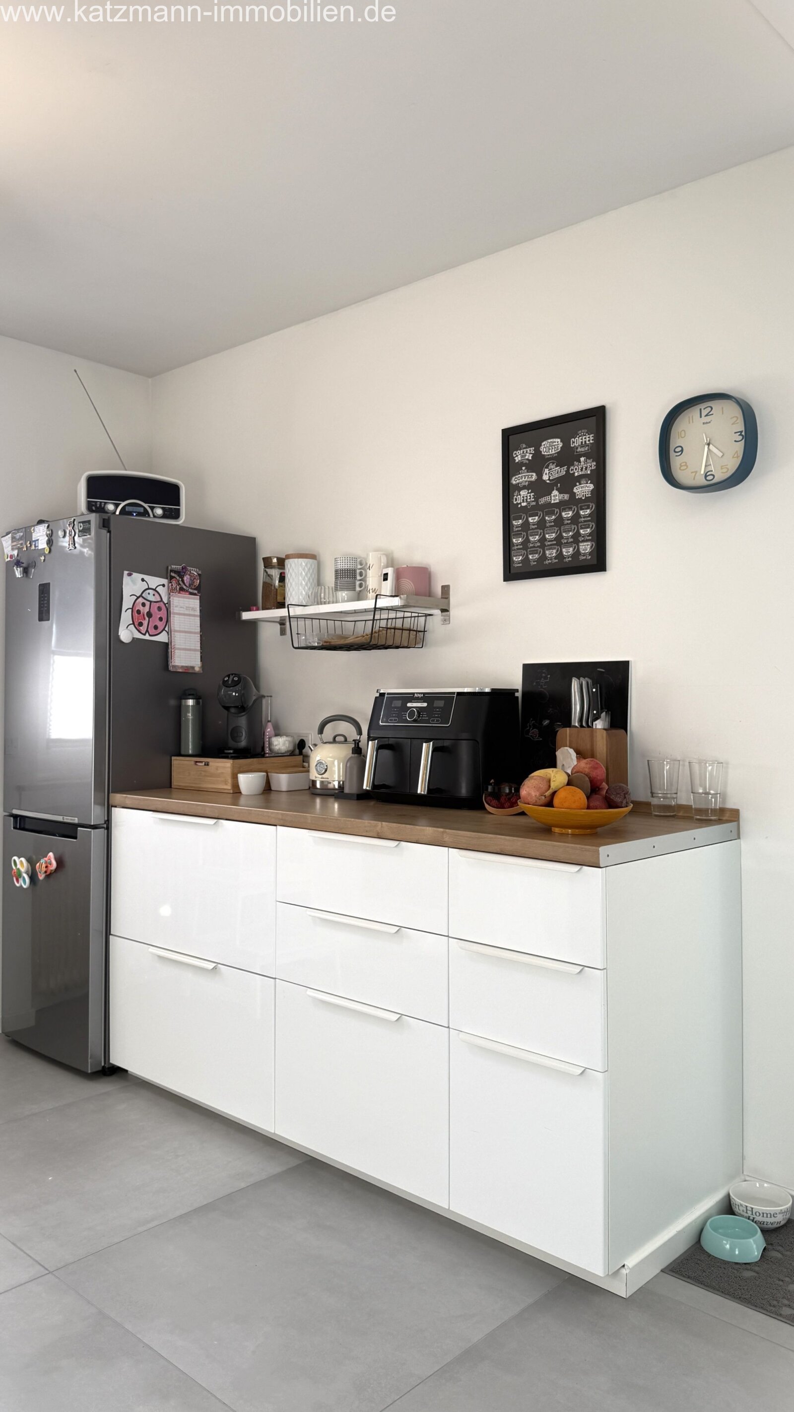 Modernisierte 4-Zimmer-EG-Wohnung mit Ruhe-Terrasse in zentraler Lage zu verkaufen