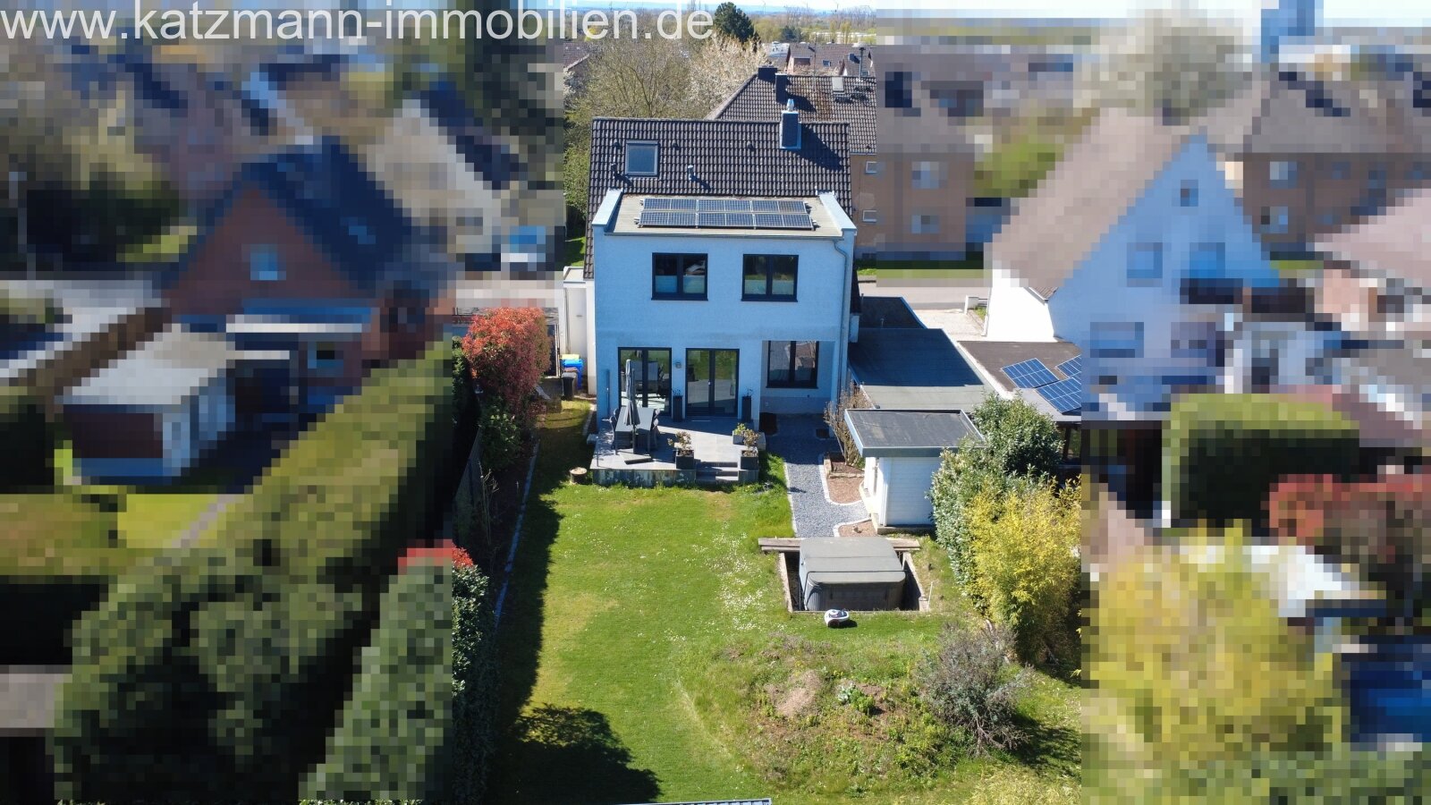 Ihr neues Familienparadies: Großzügiges Haus mit Garten & Wellnessbereich