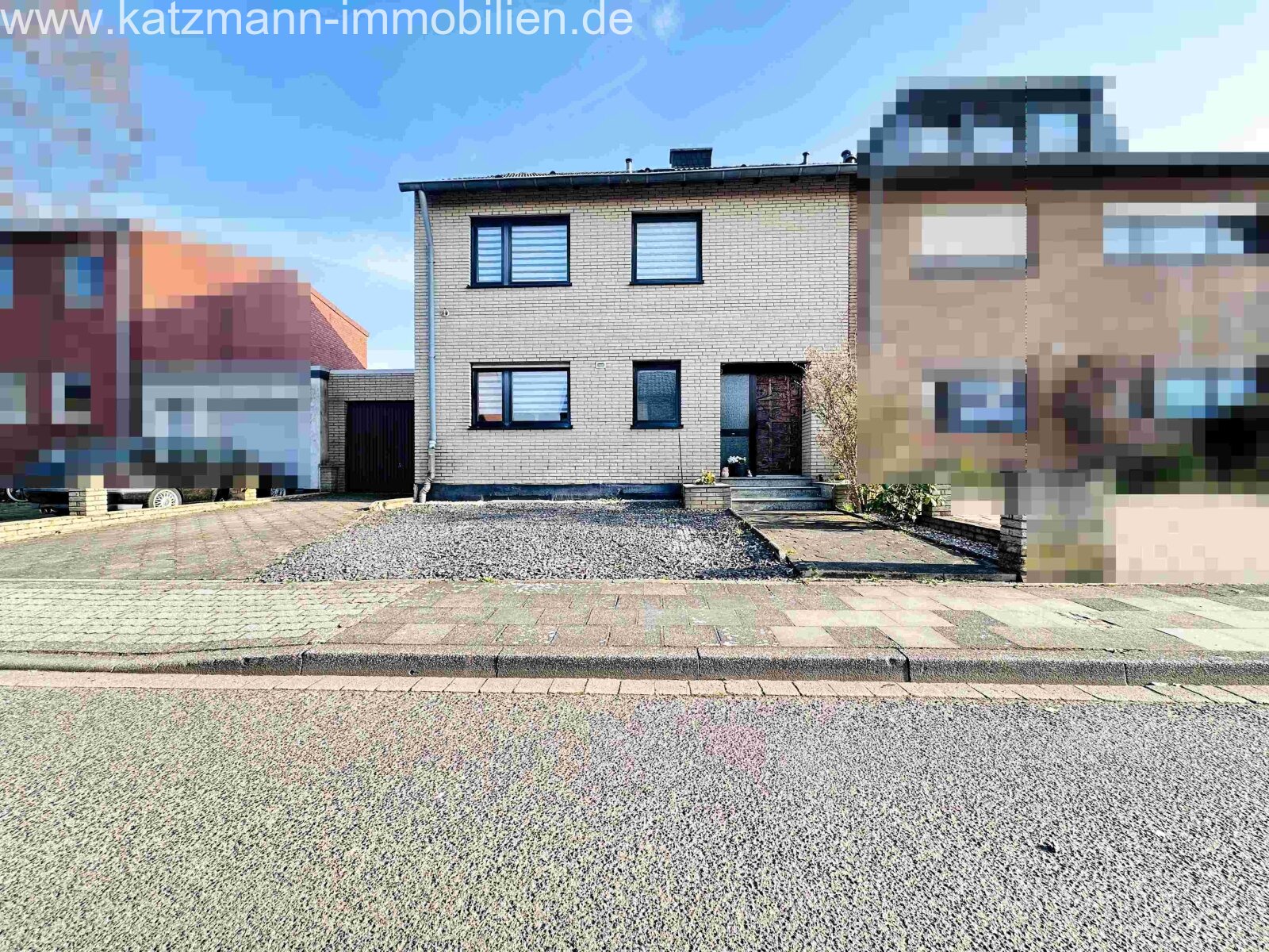 Einfamilienhaus mit großem Garten, Terrasse & Garage in zukünftiger See-Lage zu verkaufen!