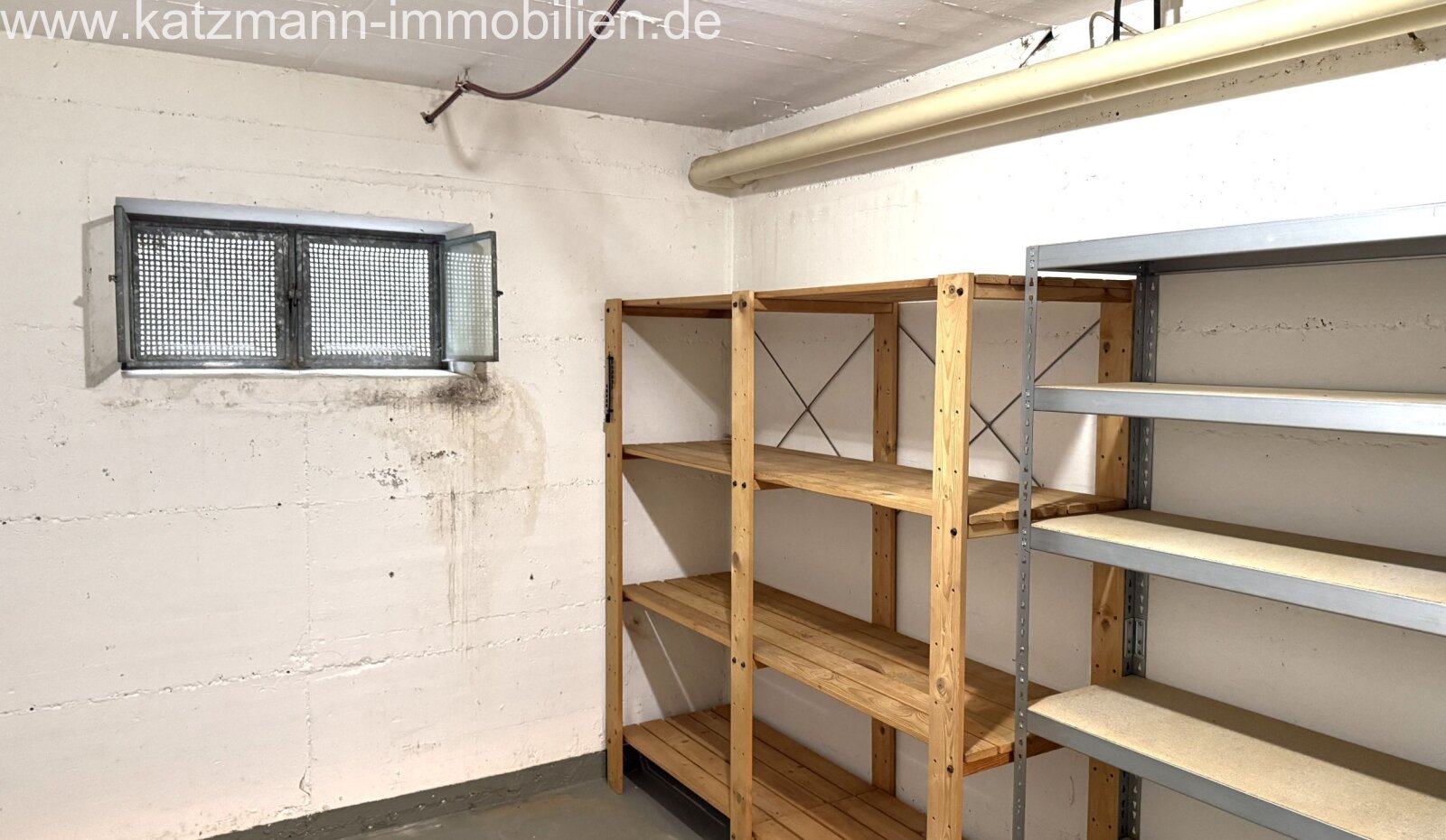 Helle Terrassenwohnung mit viel Platz (142 m² Wohn- u. Nutzfläche), Garten u. Garage inklusive