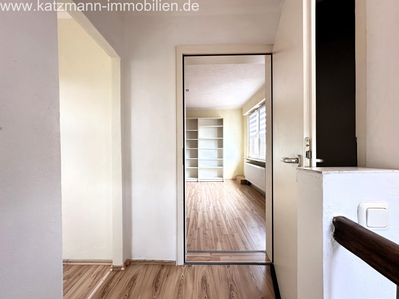 Doppelhaushälfte mit Anbau und zwei Terrassen – sofort bezugsfrei