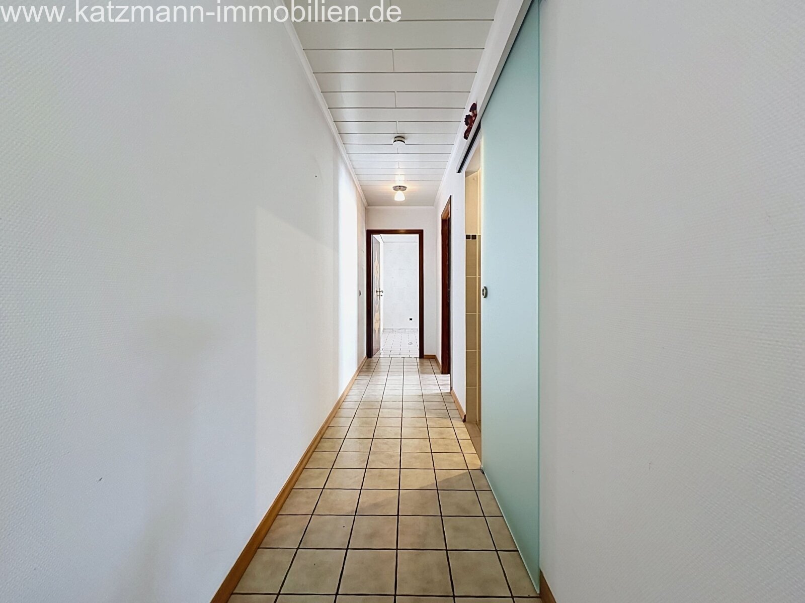 Exklusives Einfamilienhaus mit viel Platz –                               Top-Lage in Erftstadt-Lechenich