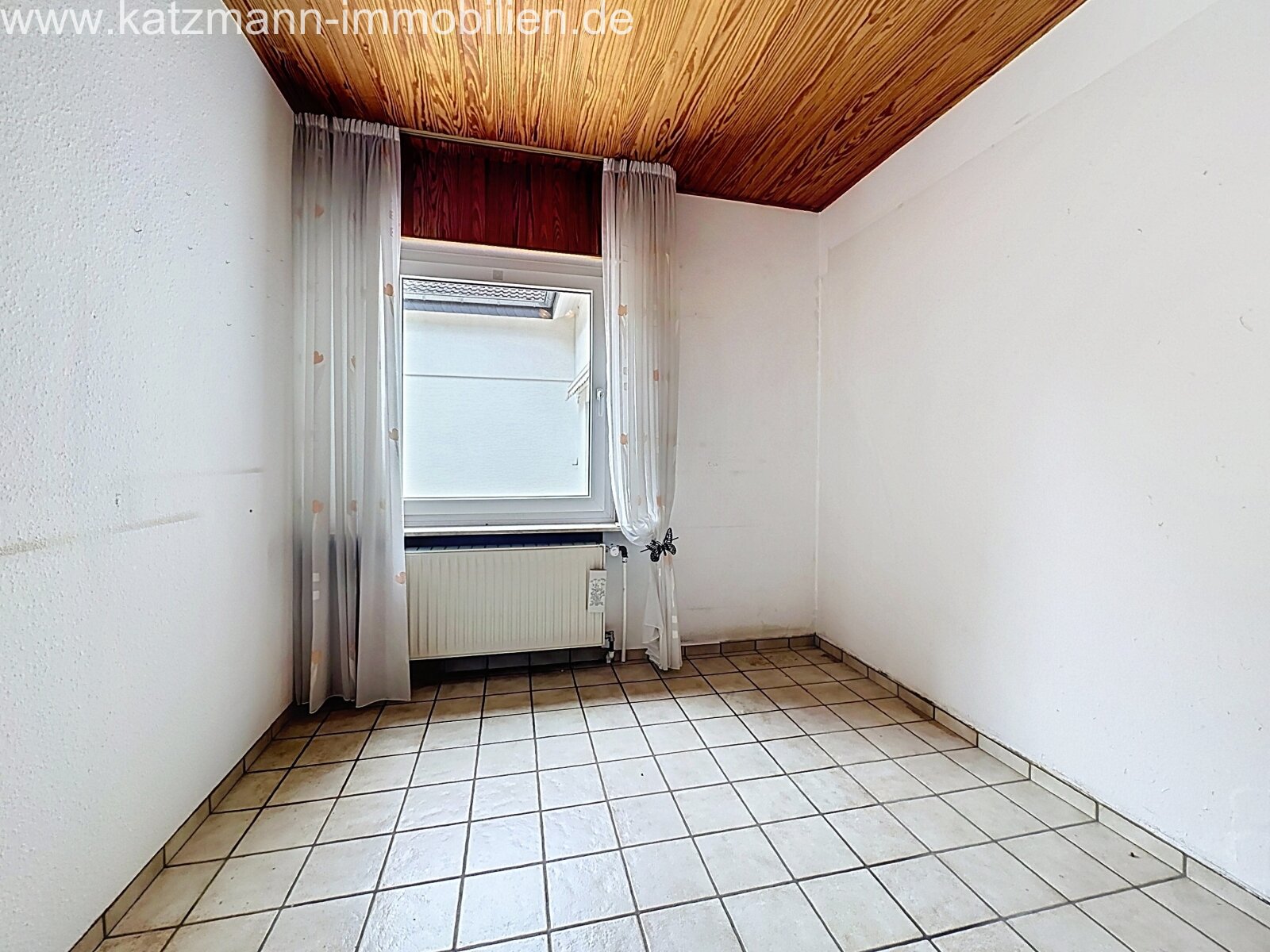 Exklusives Einfamilienhaus mit viel Platz –                               Top-Lage in Erftstadt-Lechenich