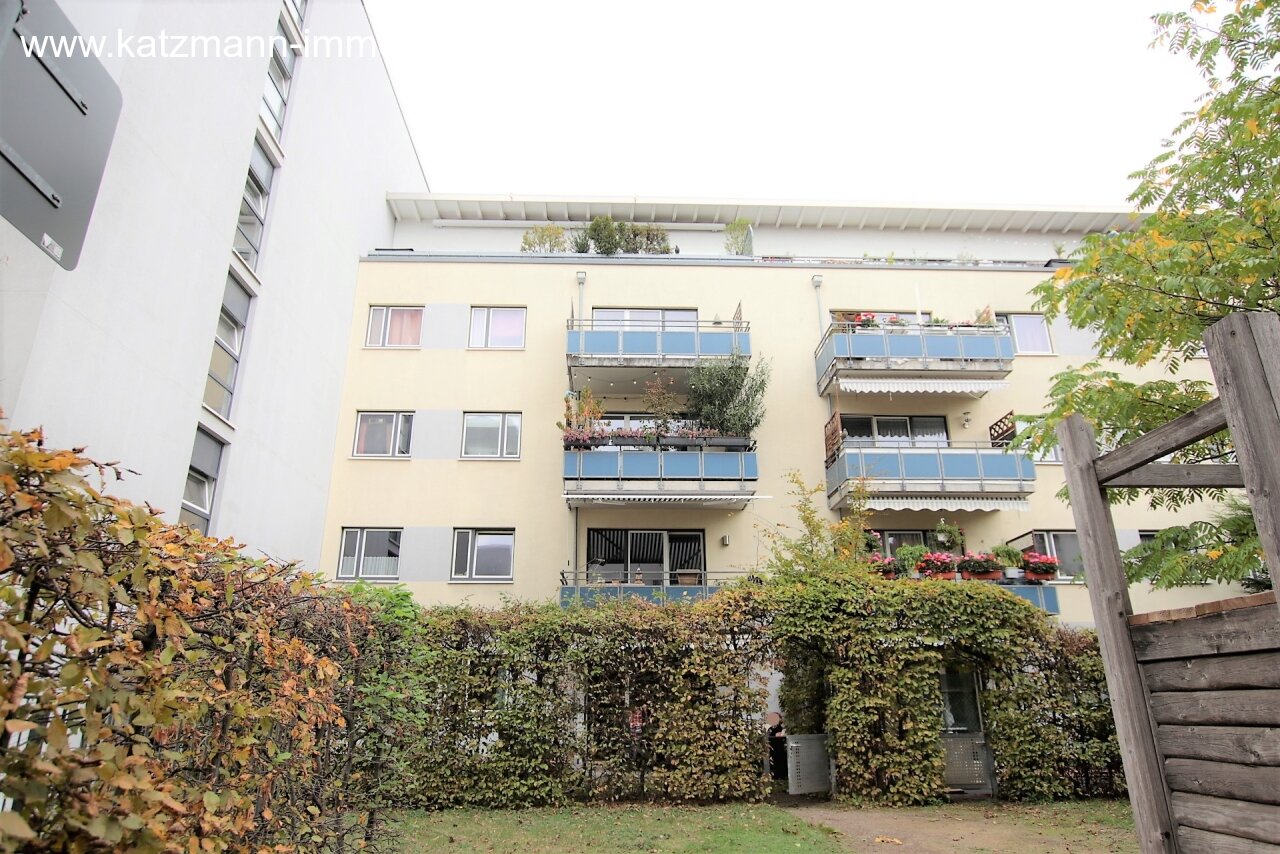  Gartenansicht