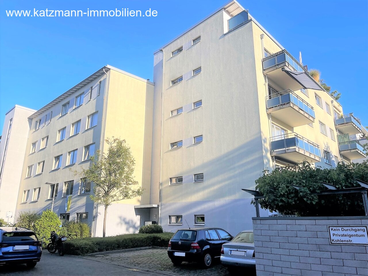  Straßenansicht