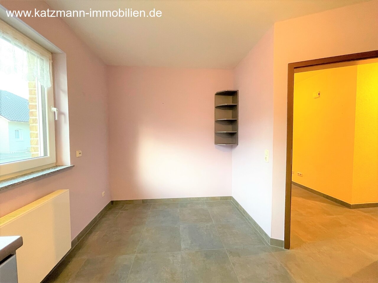  Küche mit Sitzecke