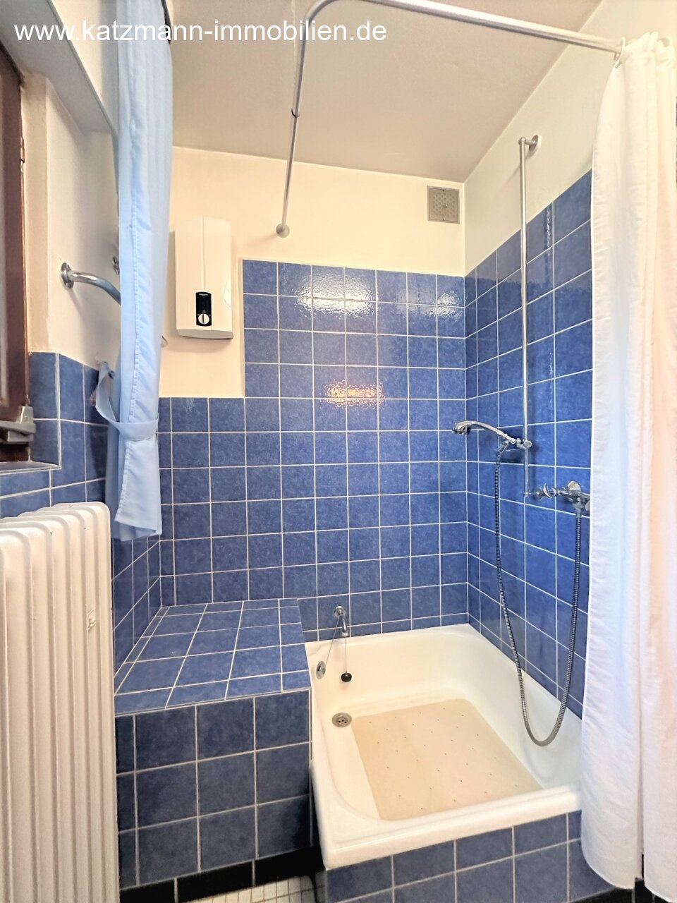  Bad (Dusche erweiterbar)