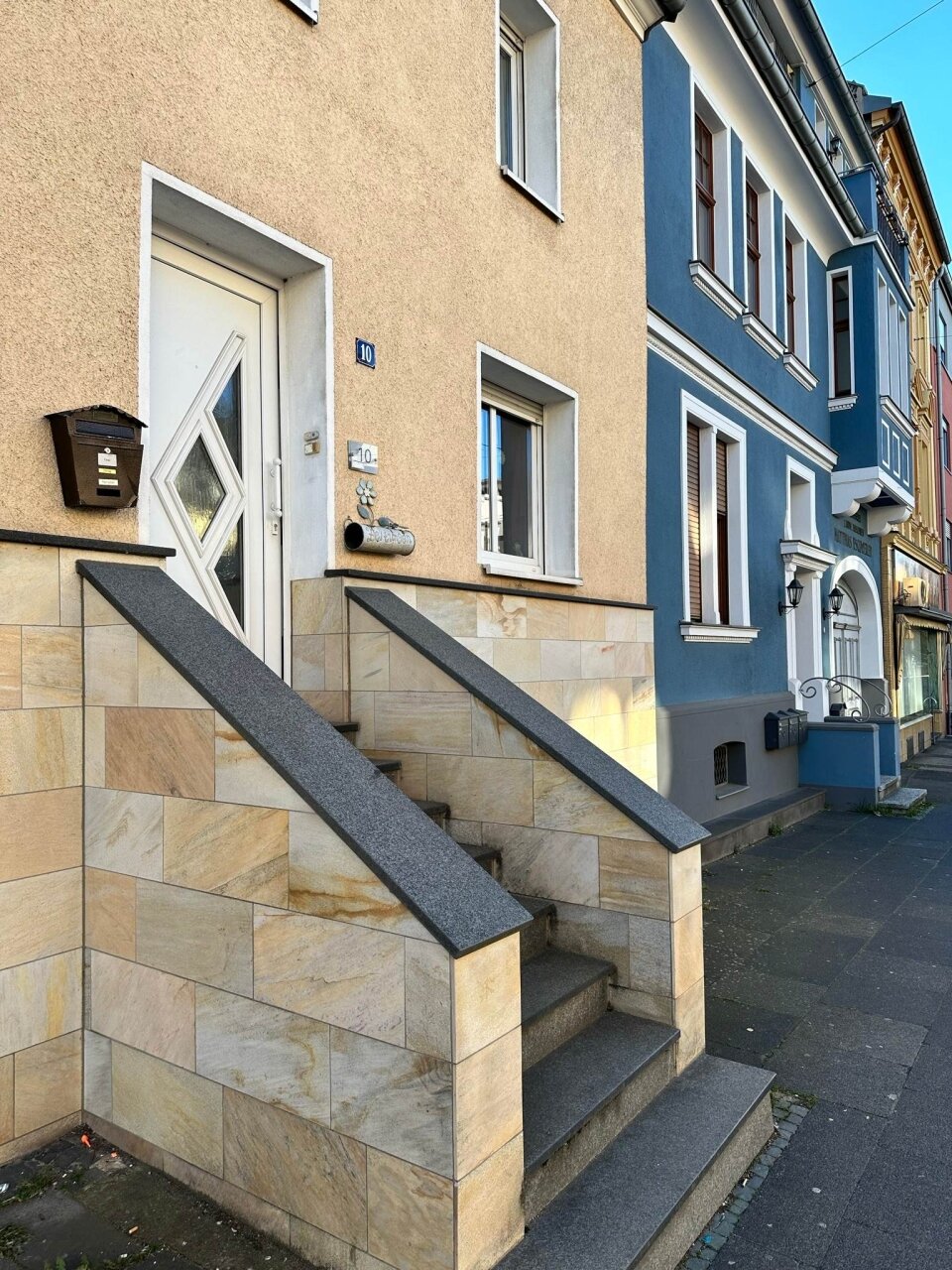 Eingang Wohnhaus