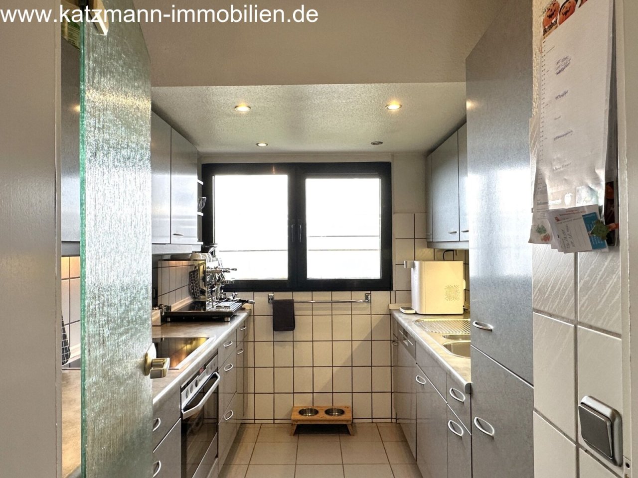 Küche im DG (im KP enthalten) Küche im DG (im KP enthalten)