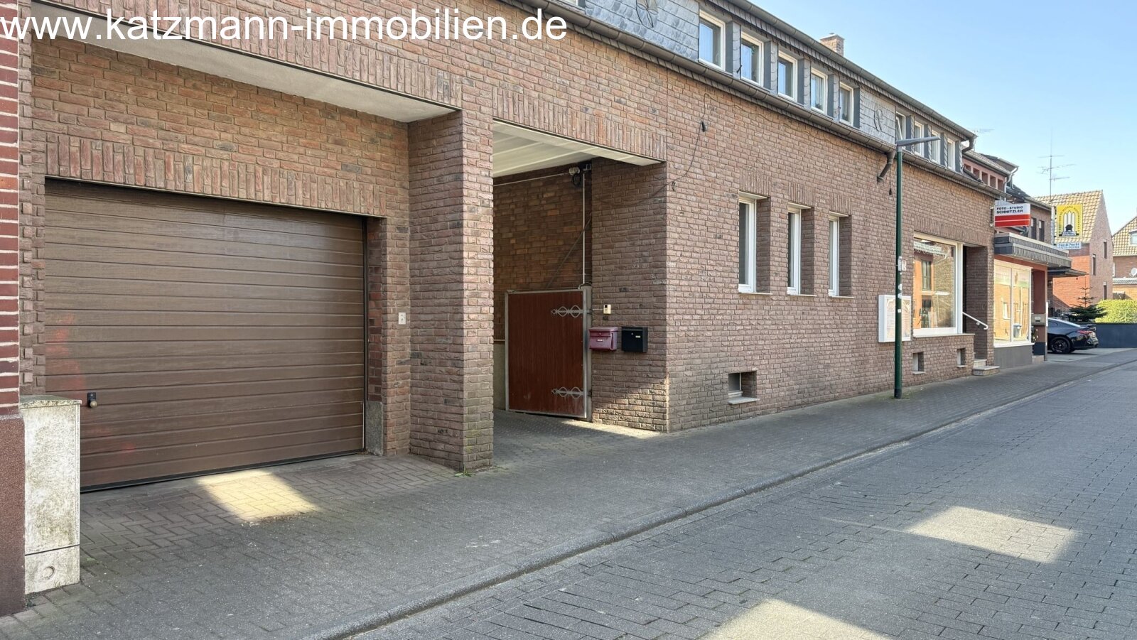 Wohn- und Geschäftshaus (WuG) Wohn- und Geschäftshaus (WuG)
