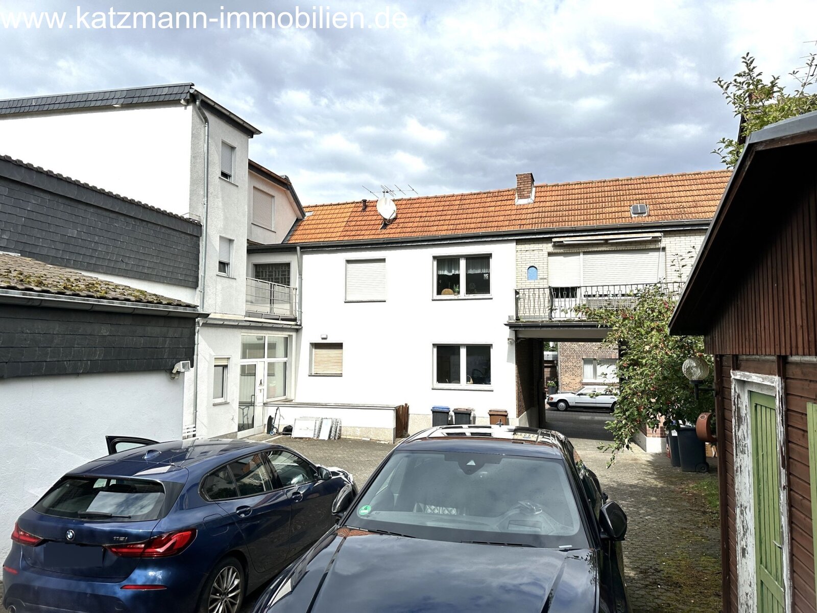 Wohn- und Geschäftshaus (WuG) Wohn- und Geschäftshaus (WuG)