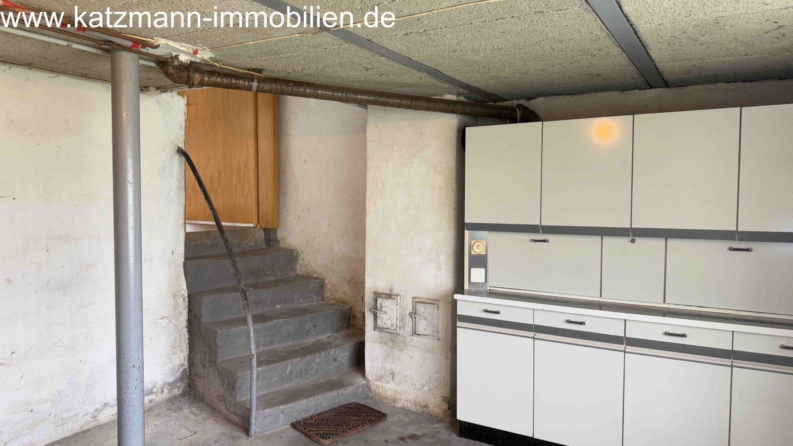 Waschküche - Treppe zum EG Waschküche - Treppe zum EG