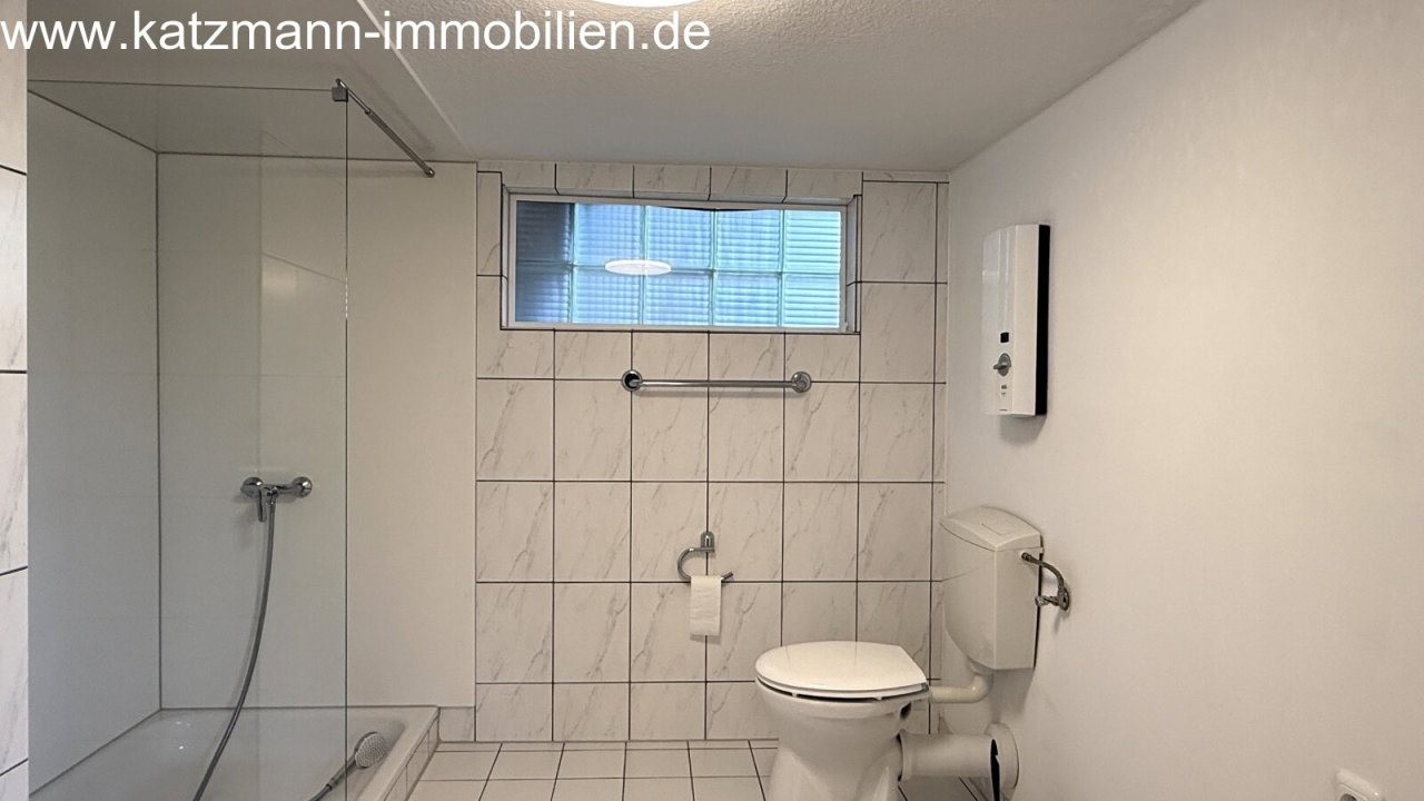 Duschbad im EG