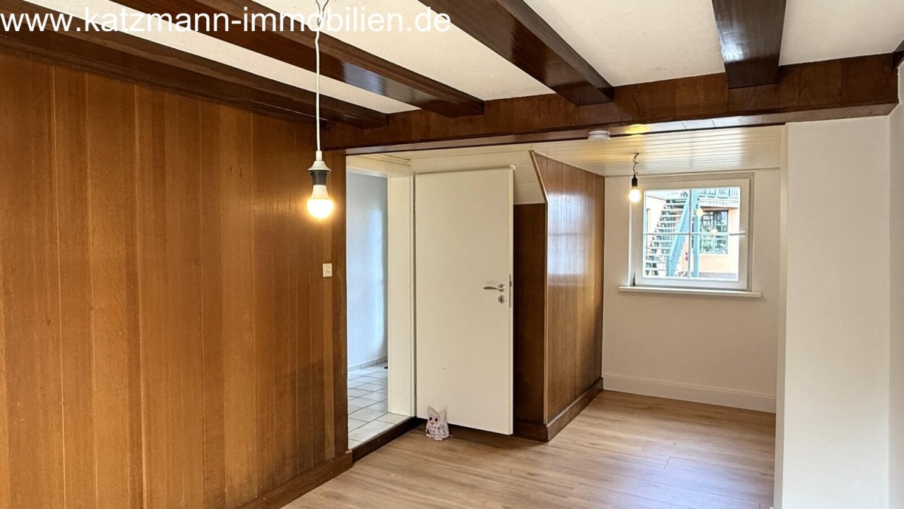 Arbeitszimmer im EG