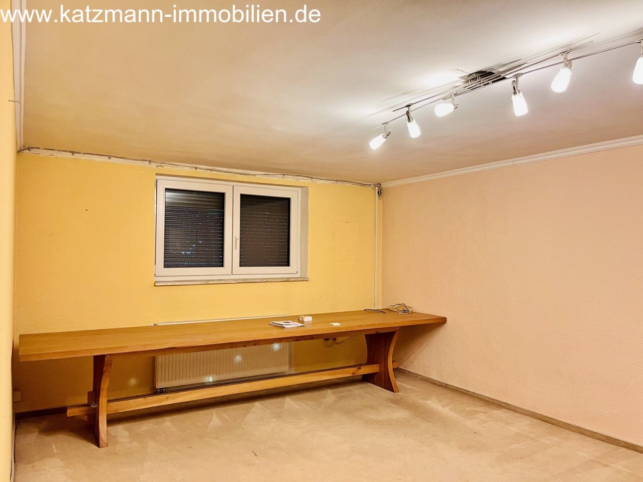Kellerraum 1 - Arbeiten/Hobby/Fitness