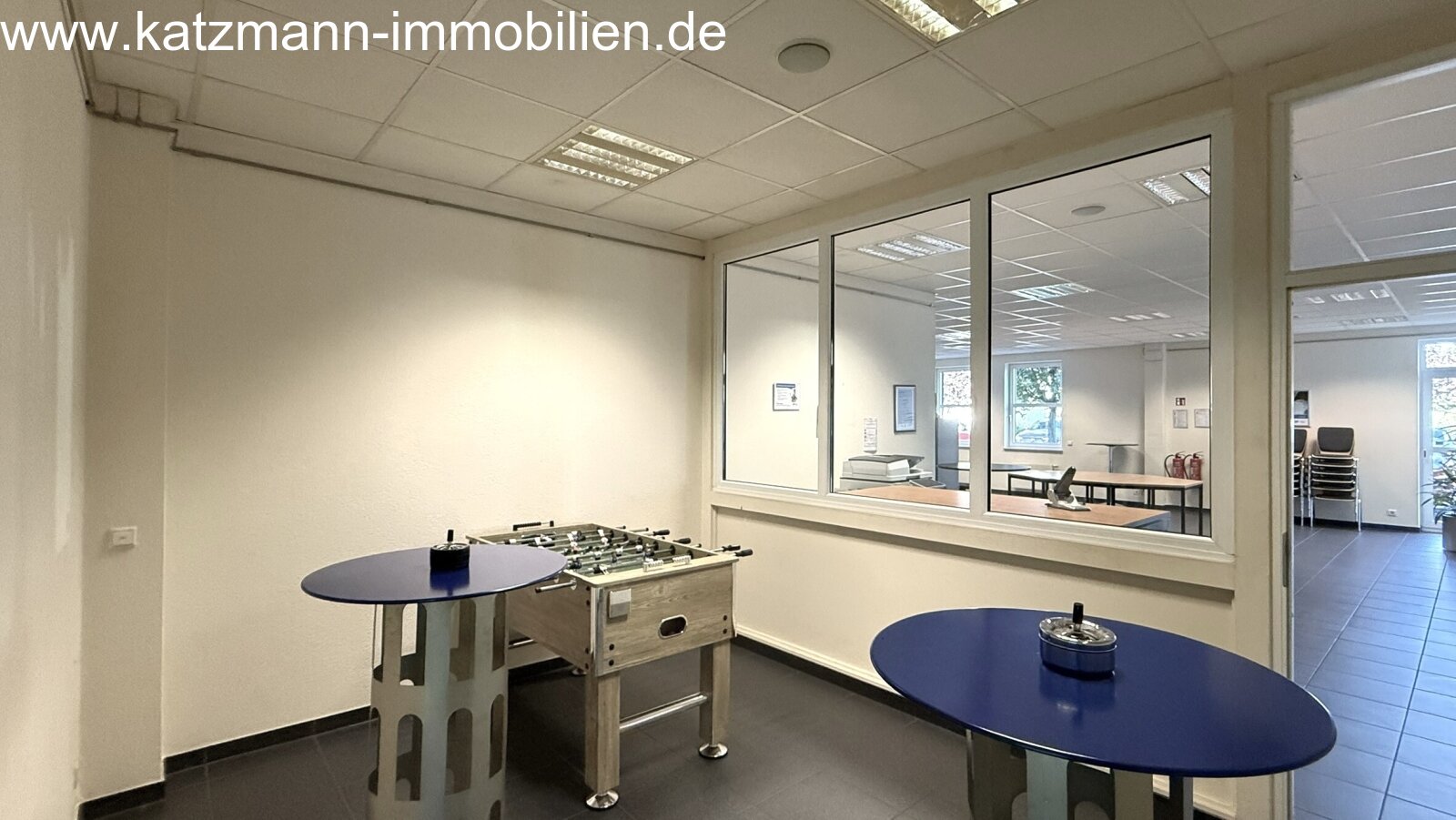 EG rechts - Aufenthalt Mitarbeiter