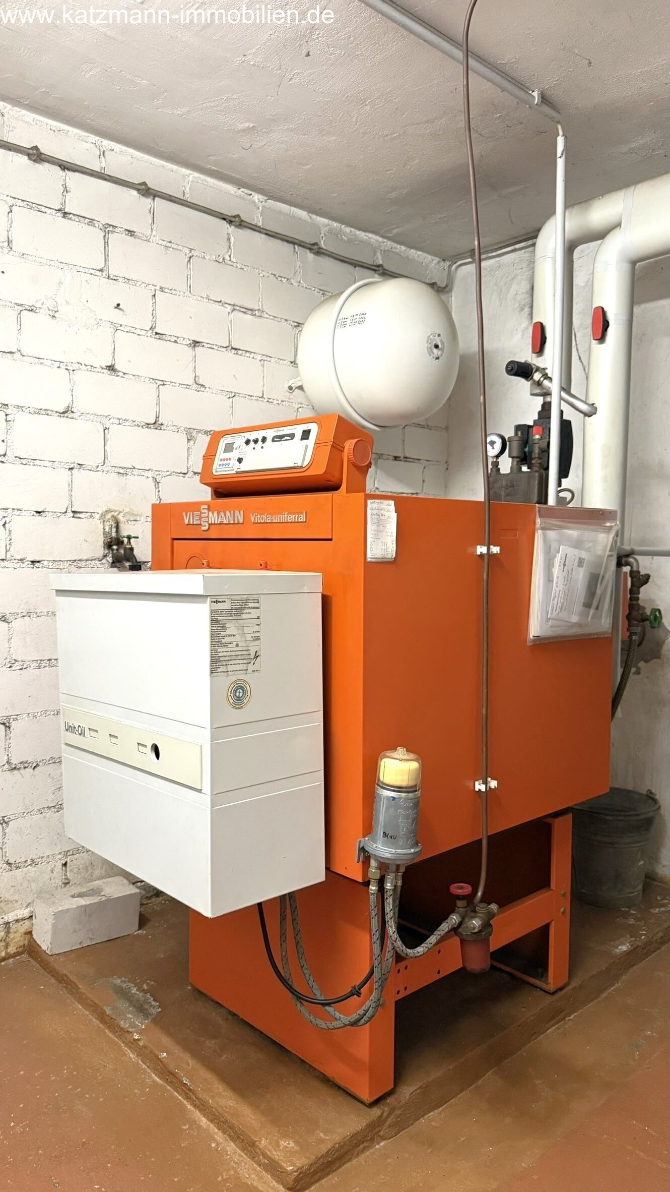 KG - Heizungsraum (Viessmann Vitola Uniferral)