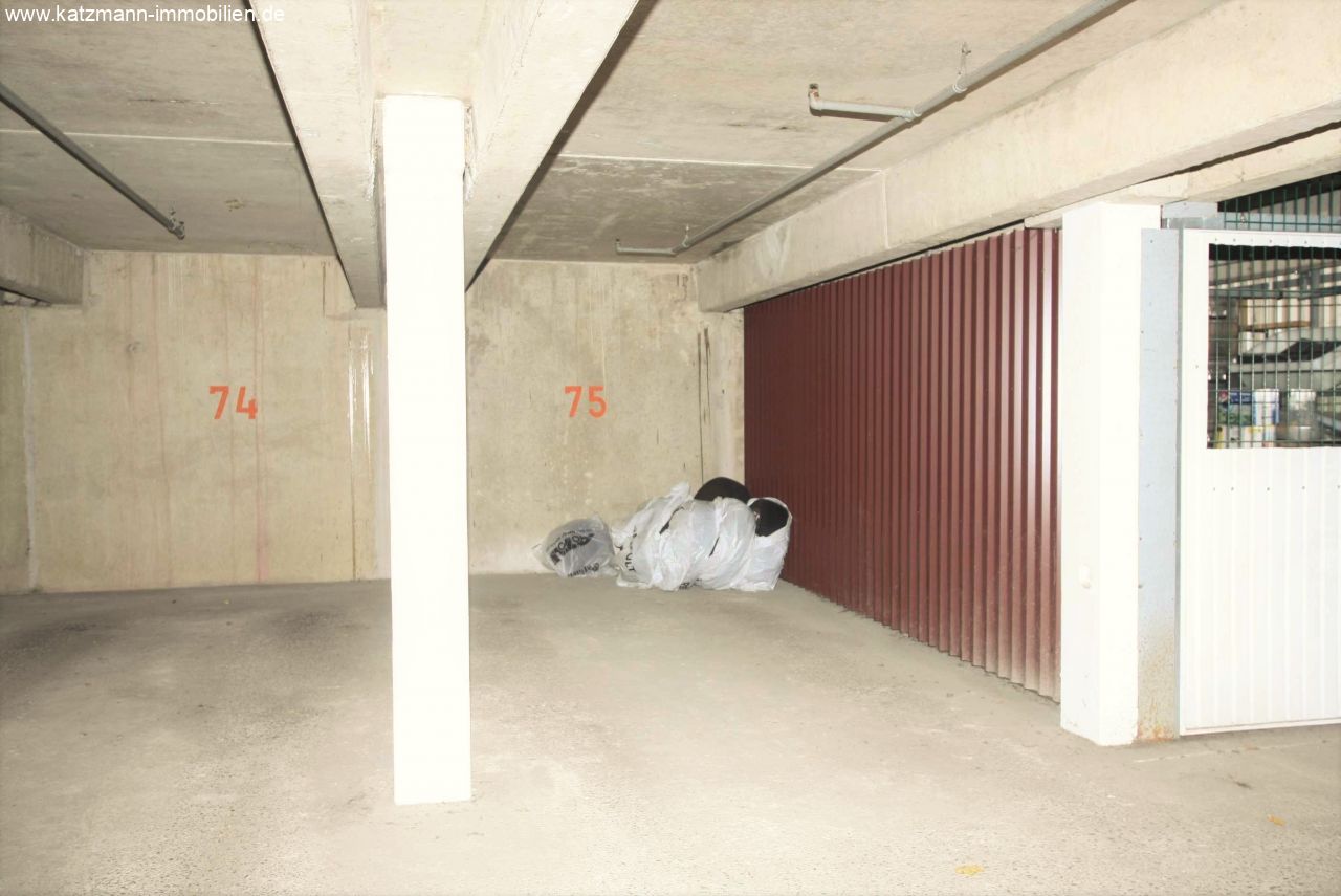 Tiefgaragenstellplatz ab sofort zu vermieten! 