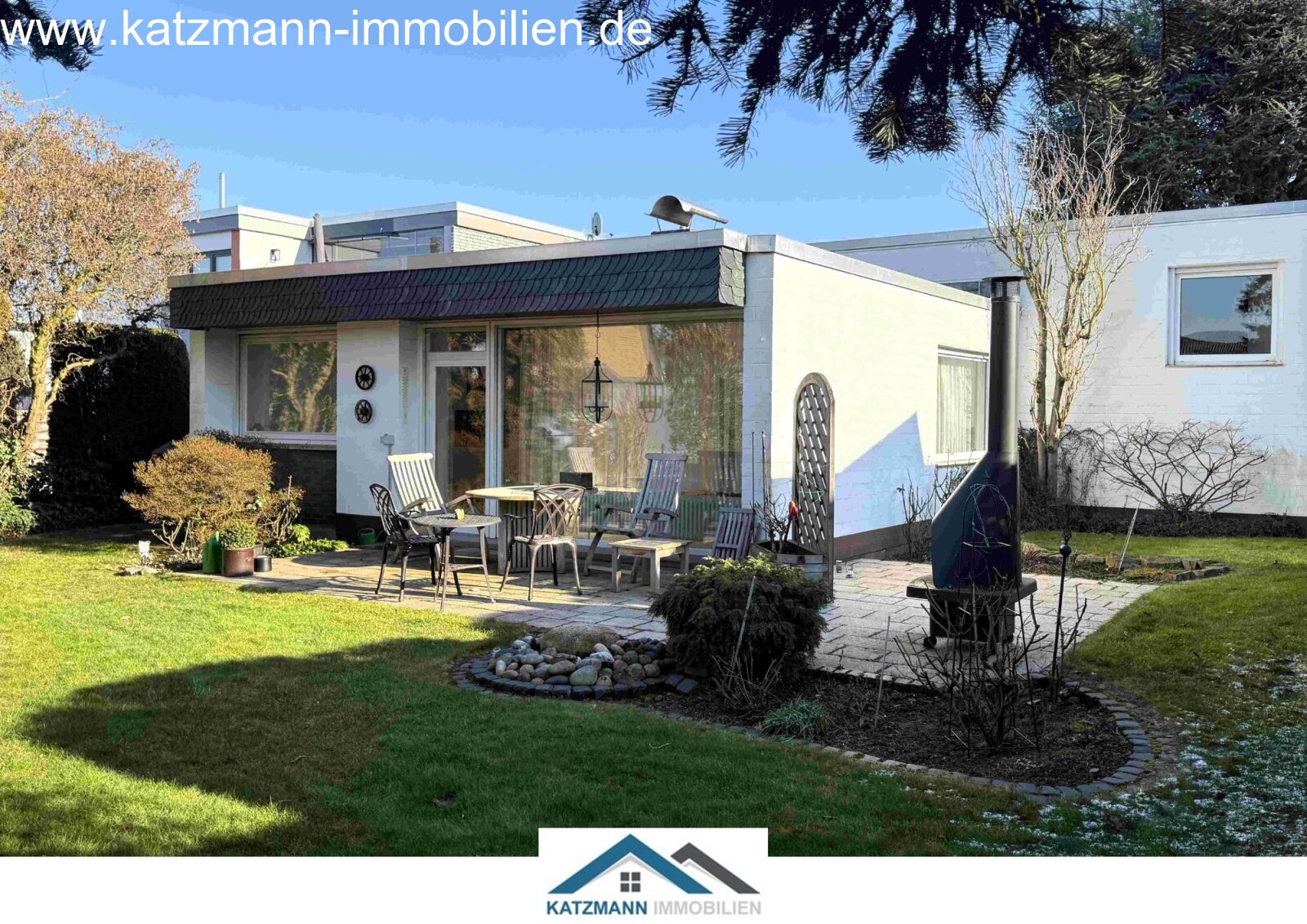 Freistehender Bungalow mit Doppelgarage und 569 m² großem Grundstück in Erftstadt Lechenich zu verkaufen 