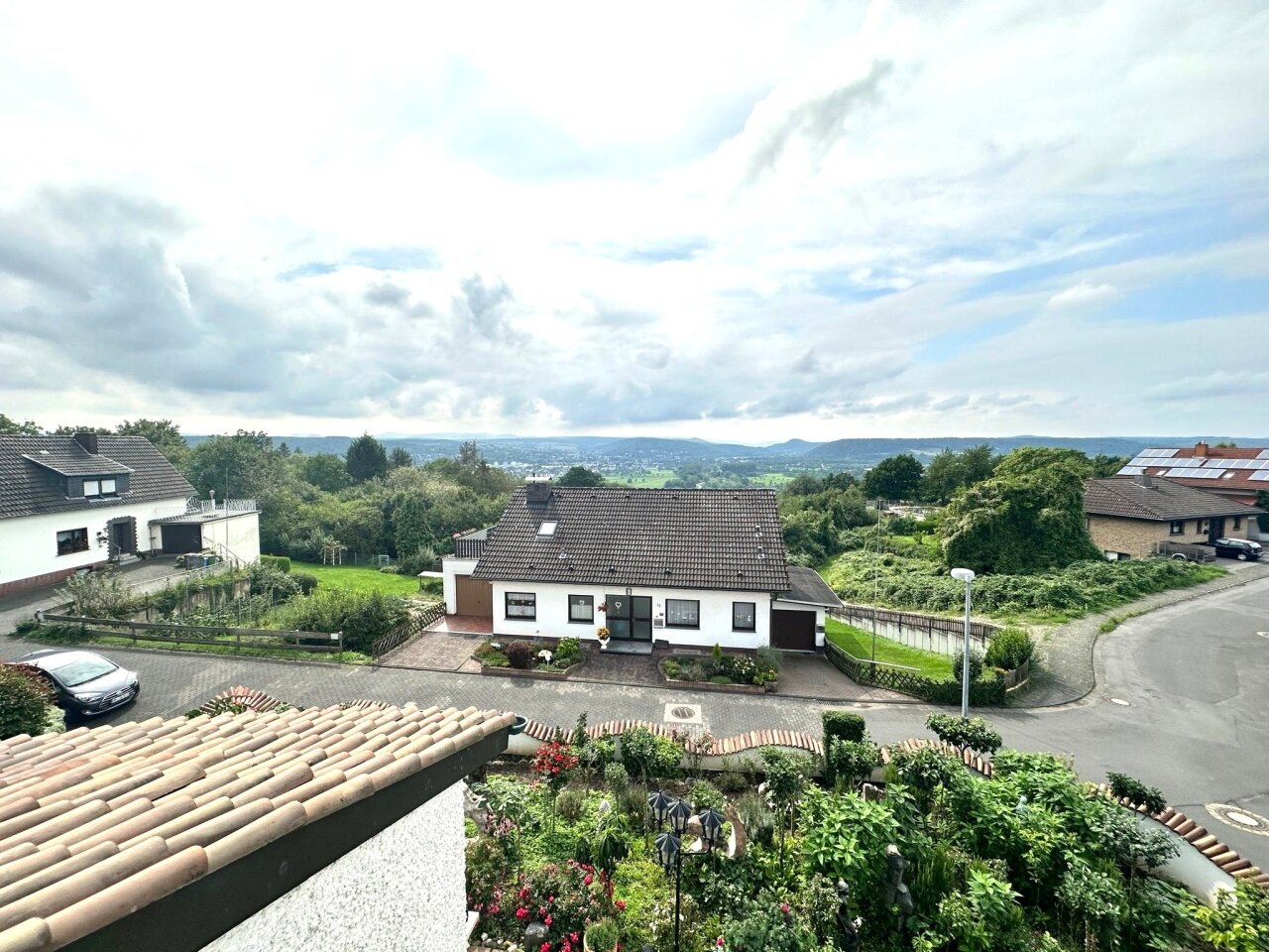 Mediterranean dream finca in Mallorcan style for sale with a view of the Rhine Plain!