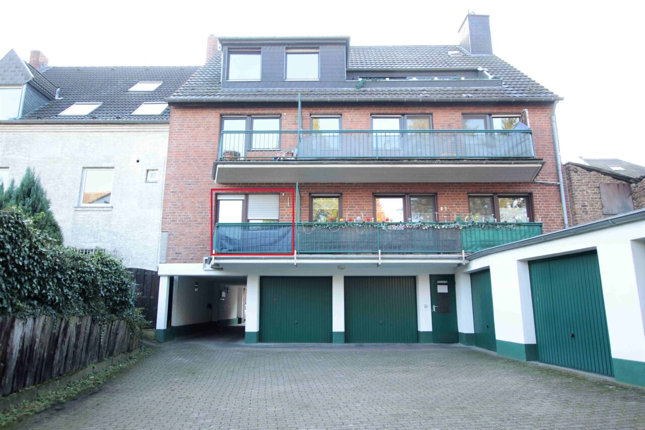 Renovierte 2-Zimmerwohnung mit Balkon und Gemeinschaftsgarten zu vermieten! 