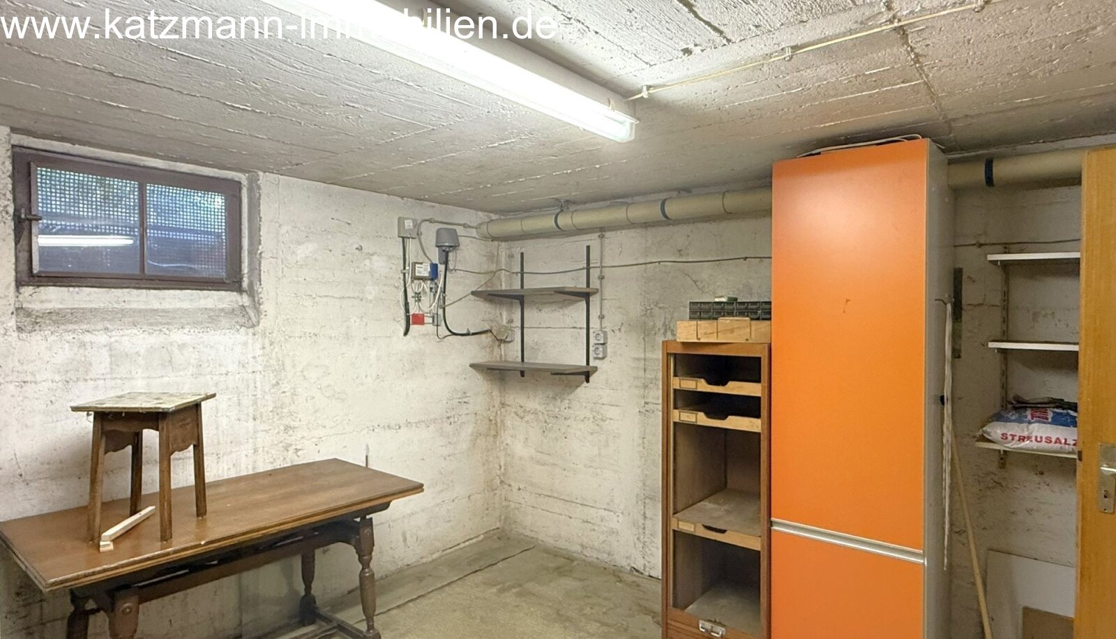 Mehrfamilienhaus in Top-Lage von Troisdorf zu verkaufen - ideal für Selbstnutzer oder Kapitalanleger