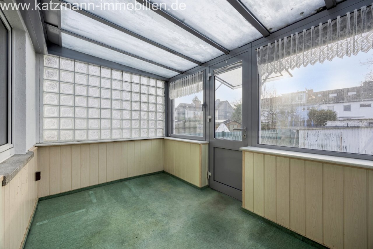 Wintergarten (beheizt; elektr. Beschattung)