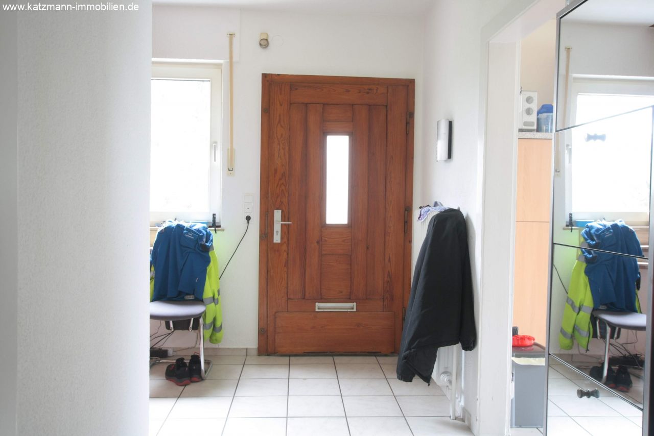 Wohntraum in charmanten Altbau inklusive Bauland – Baumöglichkeit für z.B. EFH oder MFH (1.984 m² großes Grundstück) 