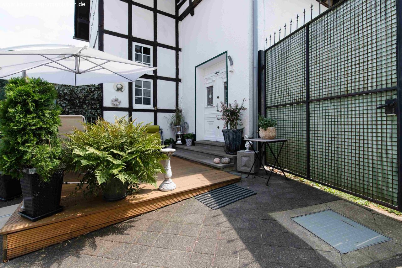 Schöne 2-Zimmerwohnung zentrumsnah zu verkaufen 