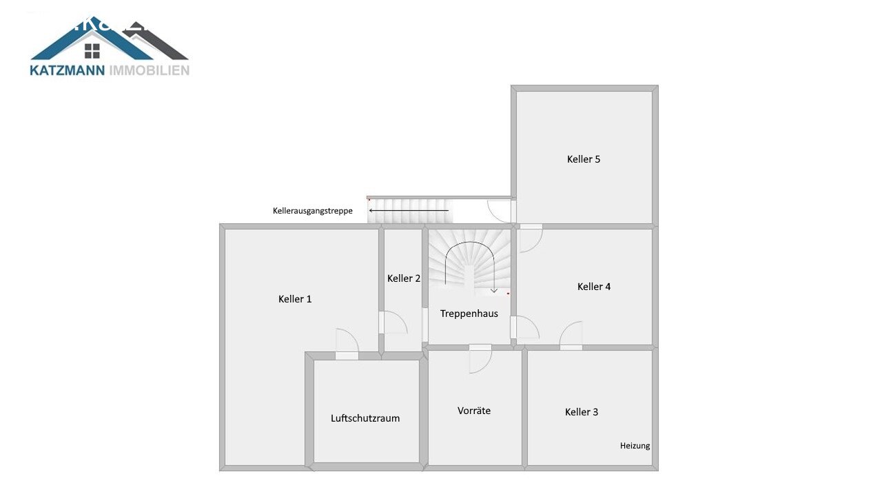 Immeuble résidentiel et commercial + garages + terrain de 1 186 m² à vendre