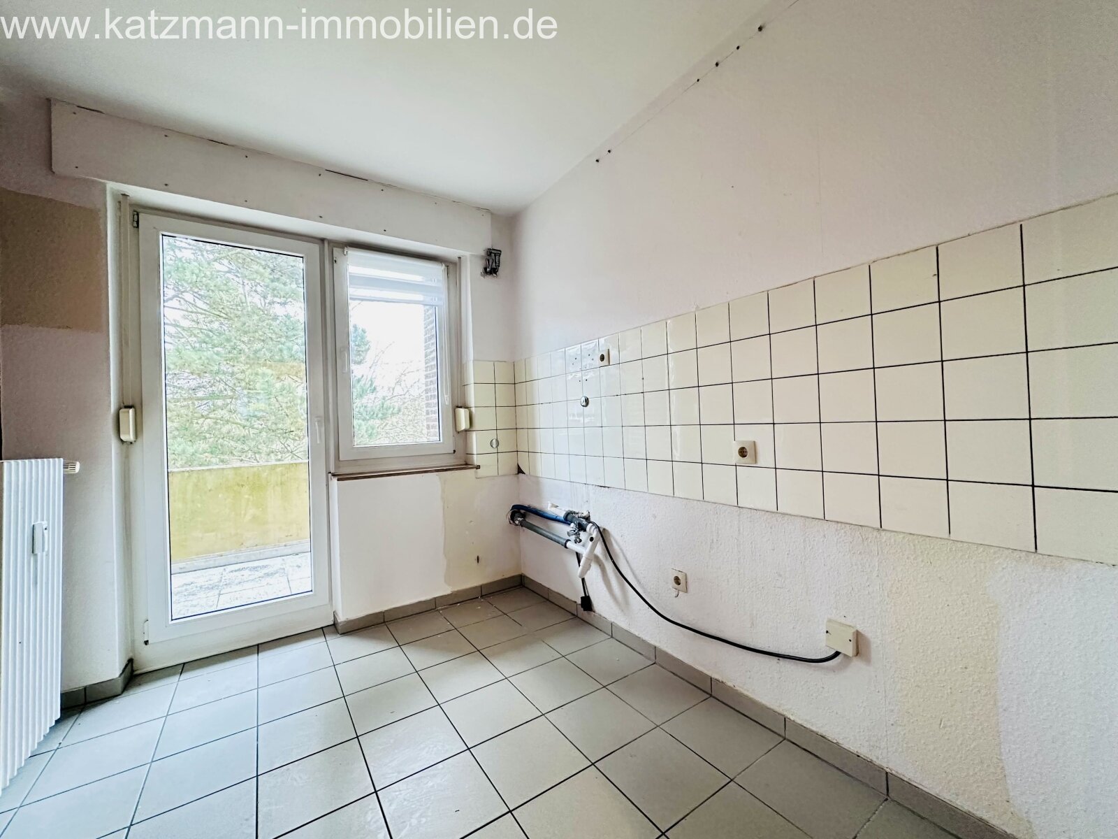 Toplage – Soforteinzug möglich: Helle 3-Zimmerwohnung mit 2 Loggien zu verkaufen