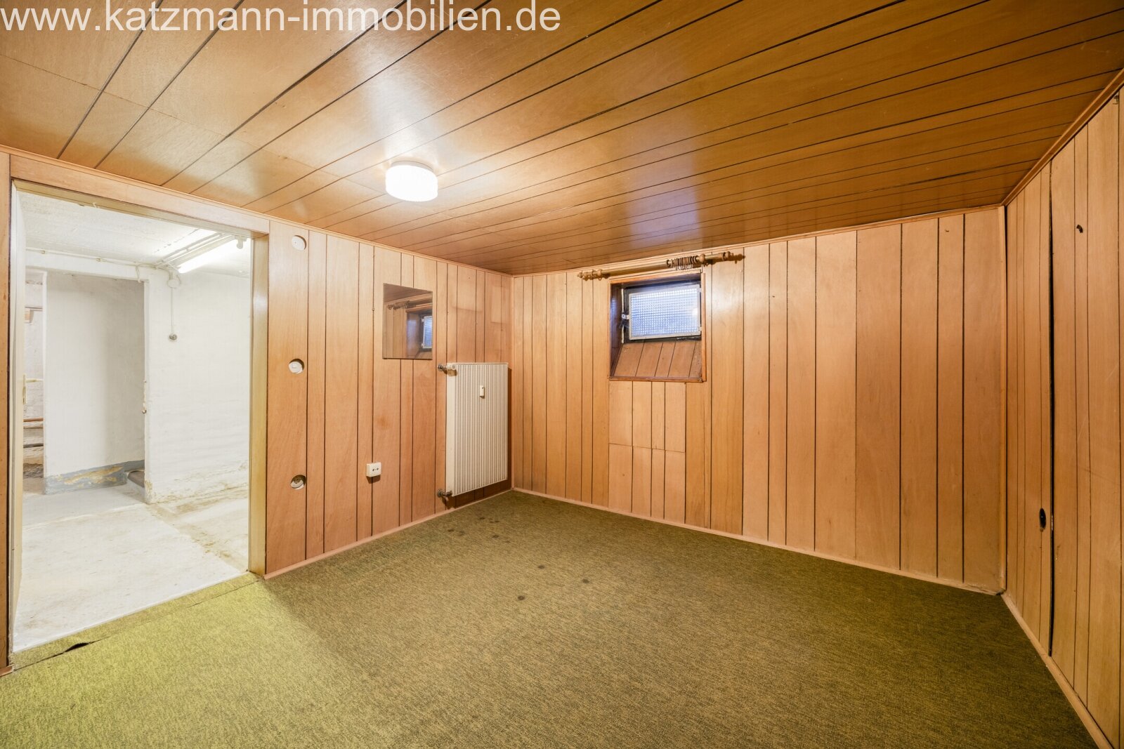 1-2 Familienhaus mit Garage - Wohnen & Vermieten kombinierbar, fußläufig zur S-Bahn-Station