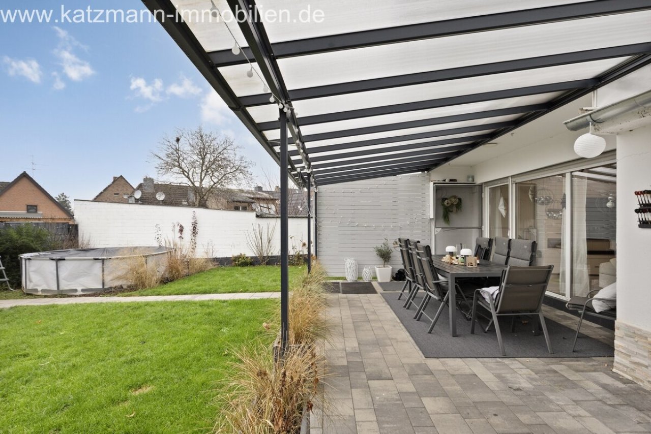 Terrasse und Garten