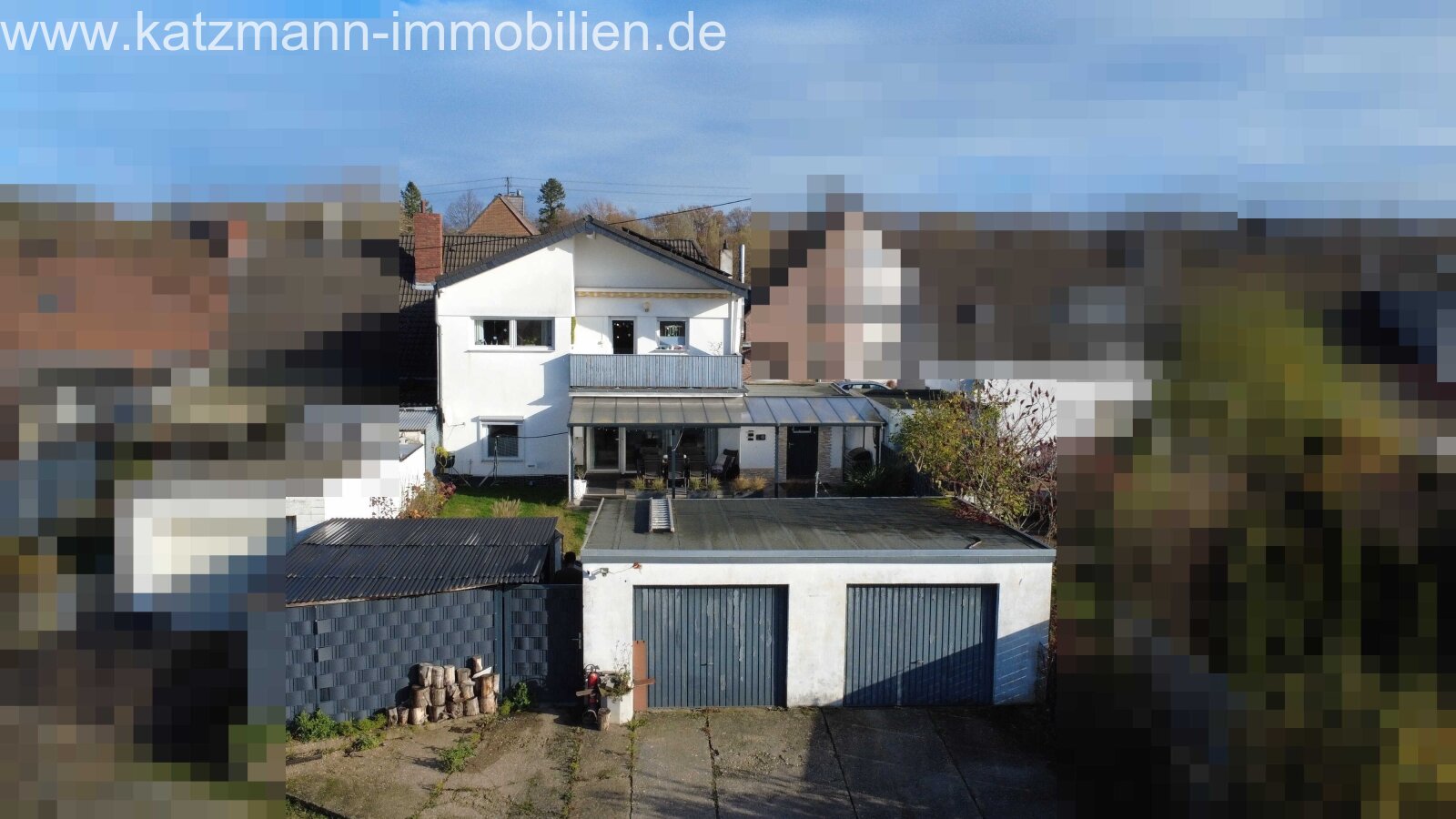 Résider en toute exclusivité avec confort : Grande maison familiale avec 3 garages dans le meilleur quartier d'Erftstadt-Köttingen