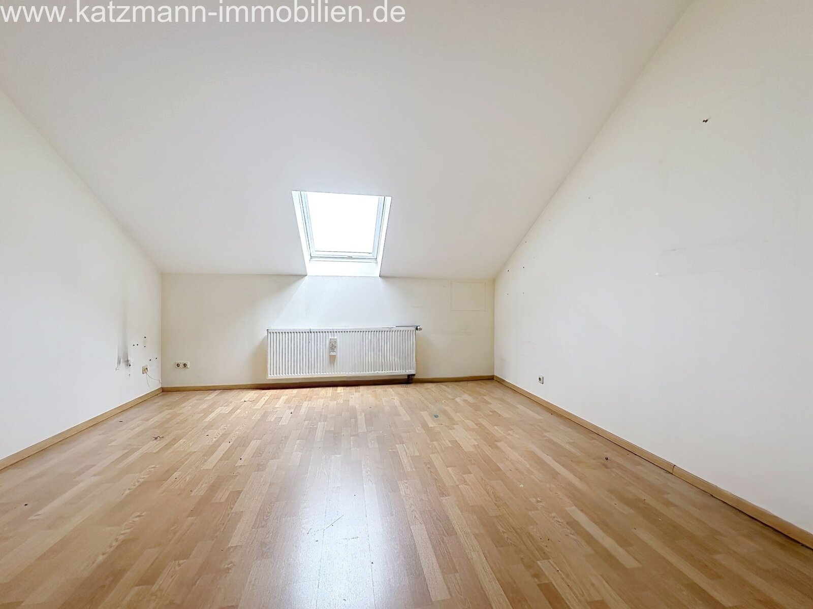 Exklusives Einfamilienhaus mit viel Platz –                               Top-Lage in Erftstadt-Lechenich