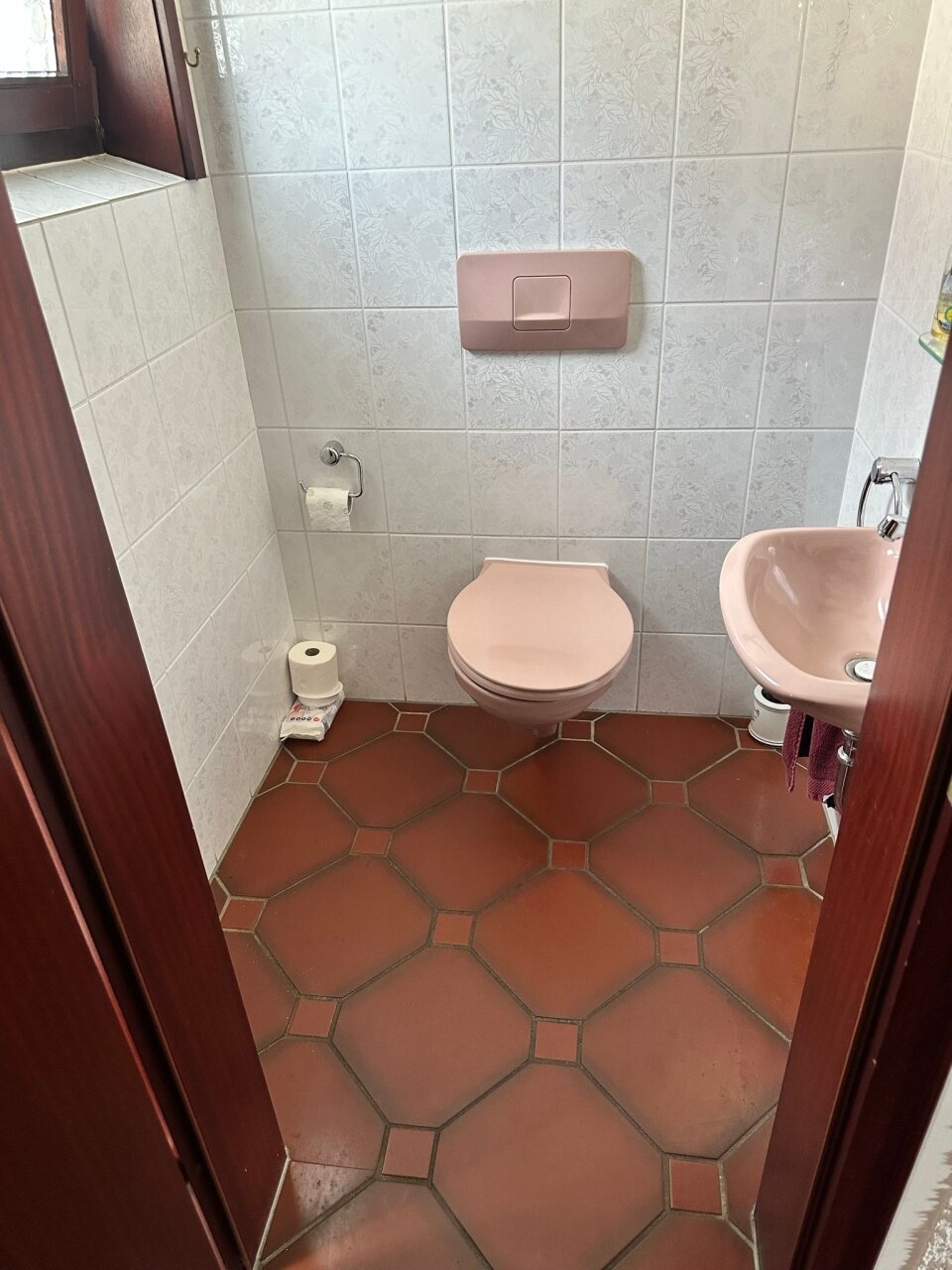 Exklusive TV Villa im mallorquinischen Stil mit Blick auf Rheinebene zu verkaufen!