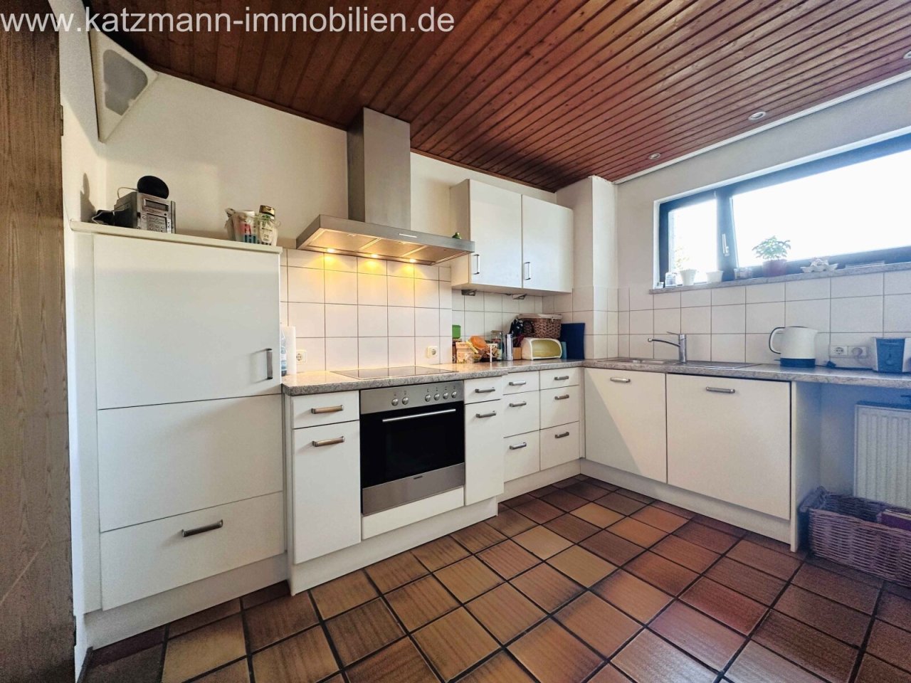 Küche mit Essbereich