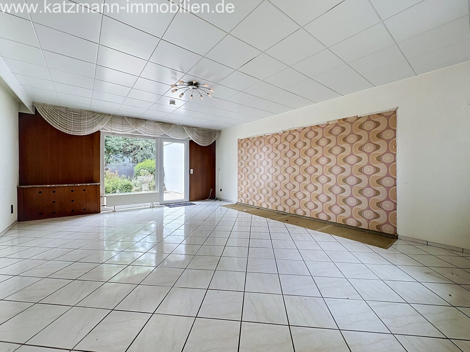 Exklusives Einfamilienhaus mit viel Platz –                               Top-Lage in Erftstadt-Lechenich