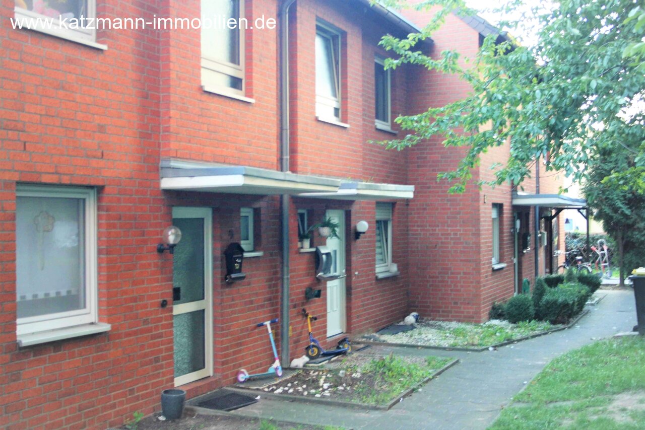 Investoren-Objekt: Wohnanlage mit 8 Häusern und 8 Garagen in Kerpen-Sindorf zu verkaufen 