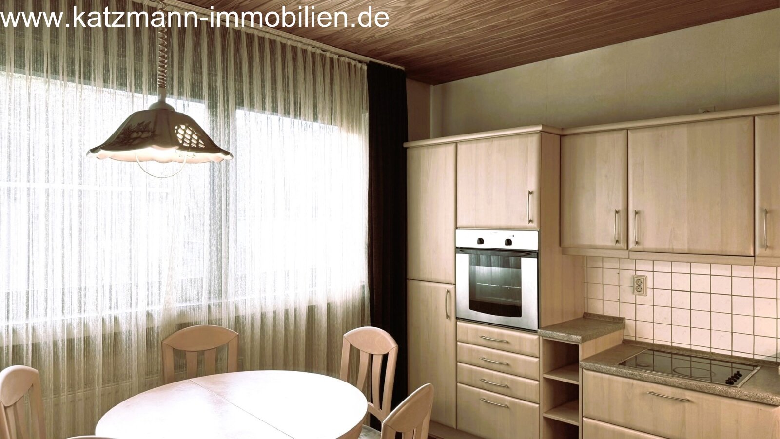 Mehrfamilienhaus in Top-Lage von Troisdorf zu verkaufen - ideal für Selbstnutzer oder Kapitalanleger