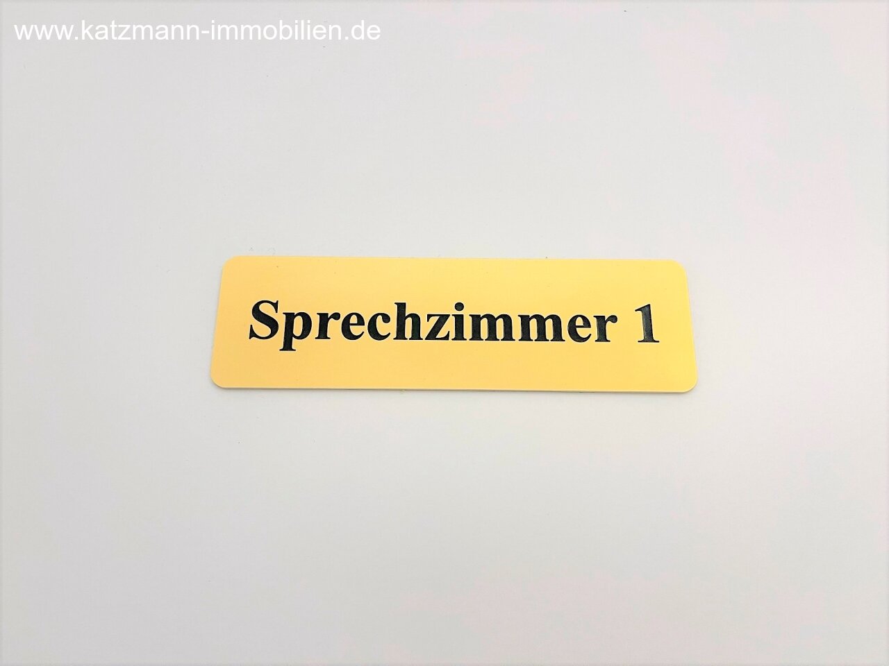  Sprechzimmer groß
