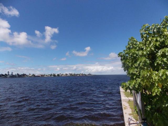 Florida / Pine Island! Traumhaftes Baugrundstück im Land des Sonnenscheins zu verkaufen! Direkt a... 